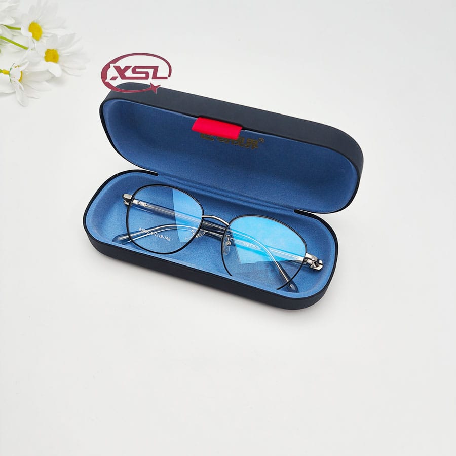 Glasses case