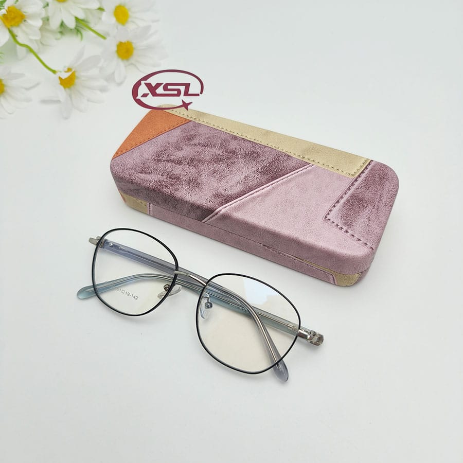 Glasses case