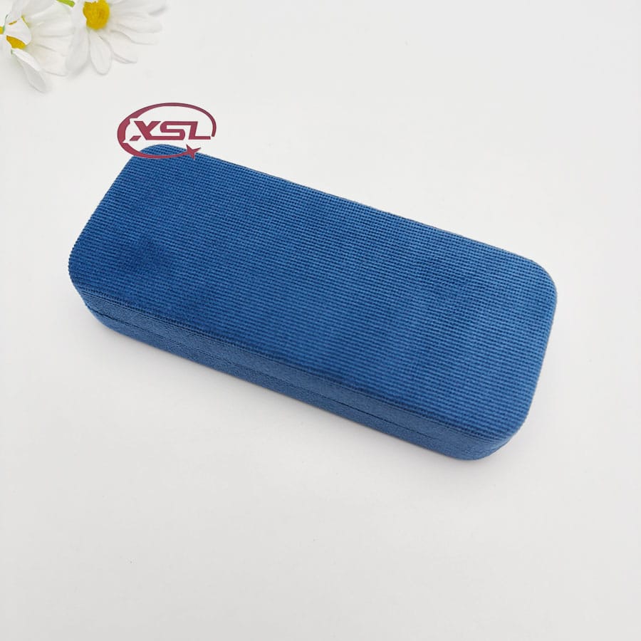 Glasses case