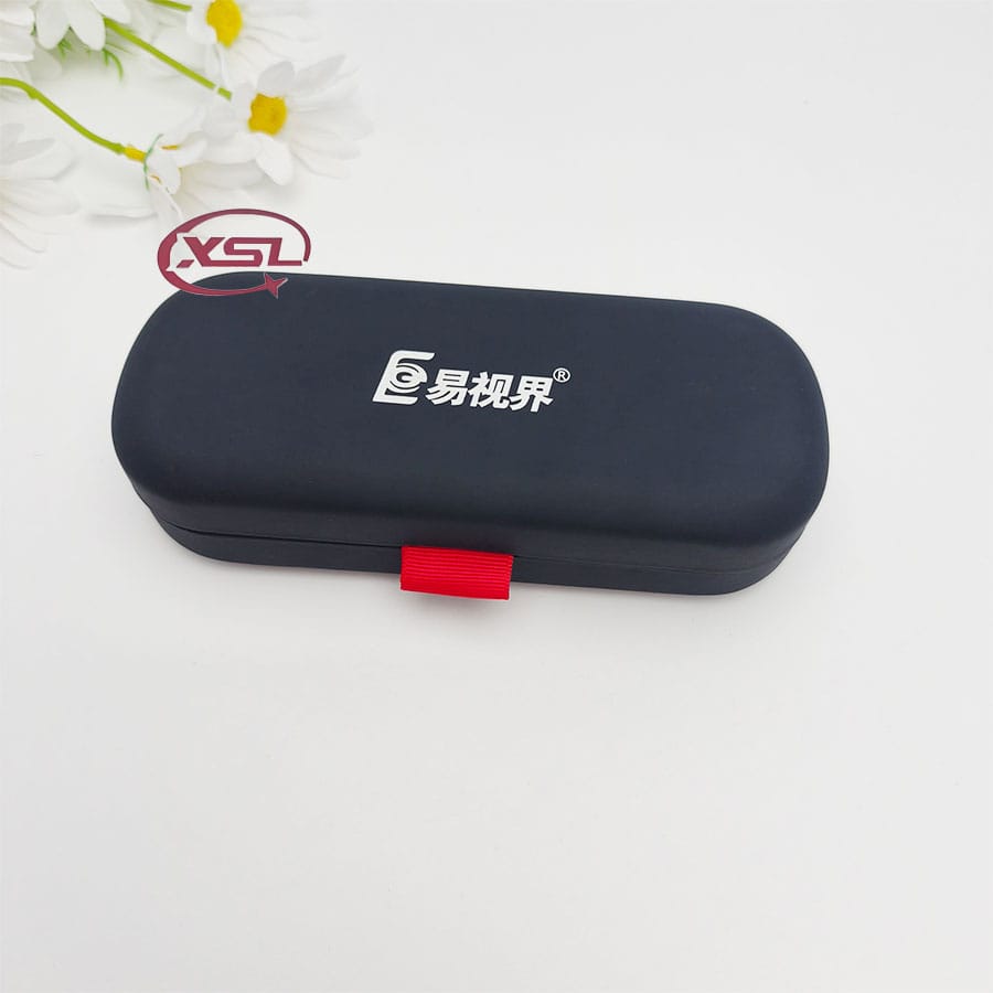 Glasses case