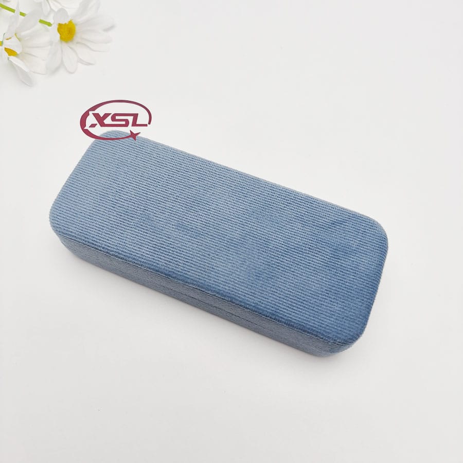 Glasses case