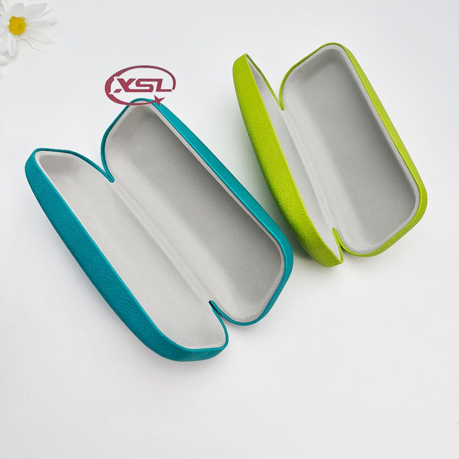 Glasses case