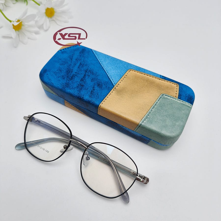 Glasses case