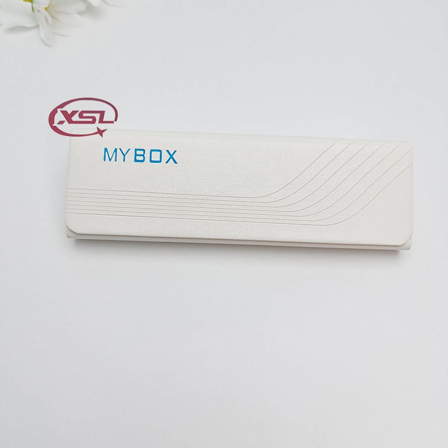 Glasses case