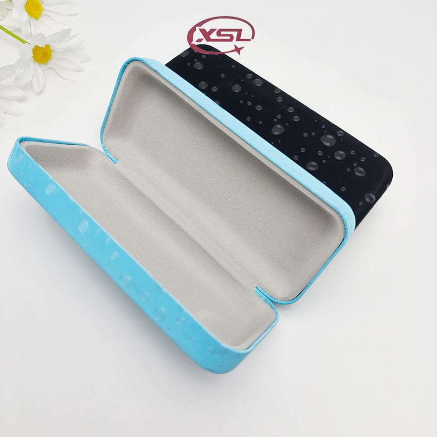 Glasses case