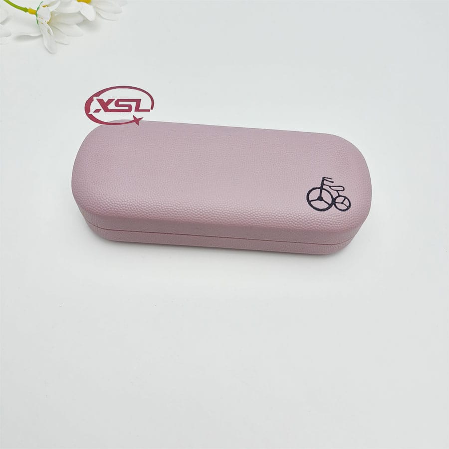 Glasses case