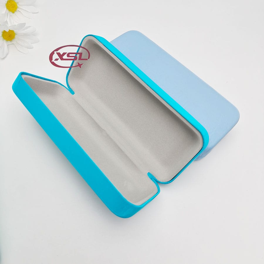 Glasses case