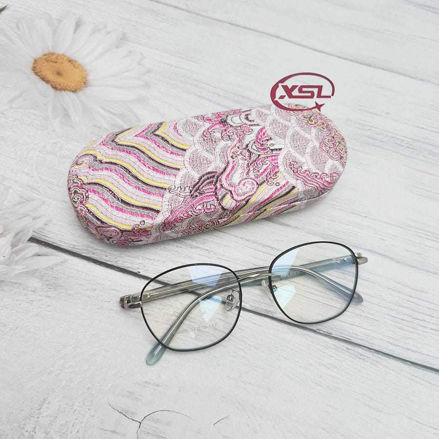 Glasses case