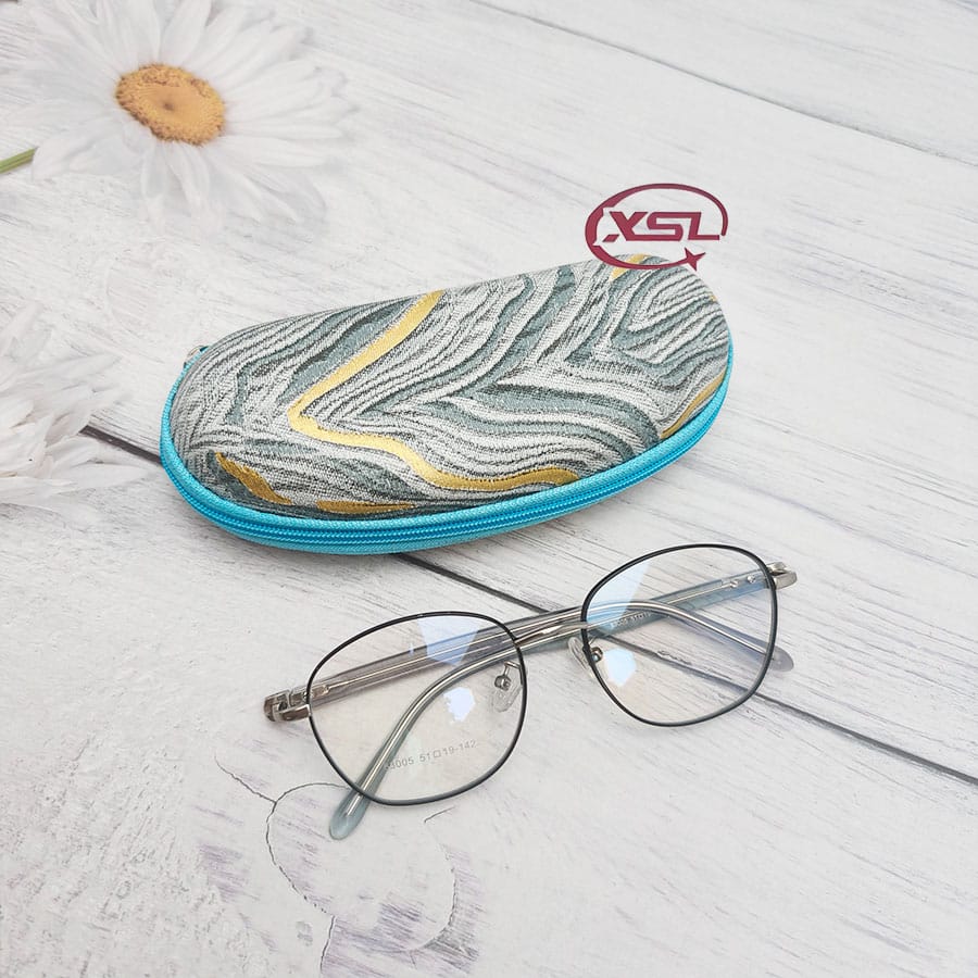 Zipper case