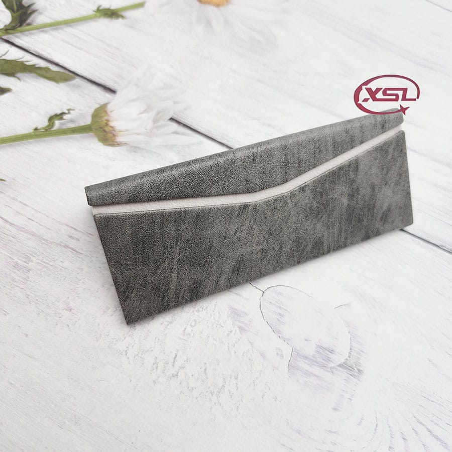 Folding case