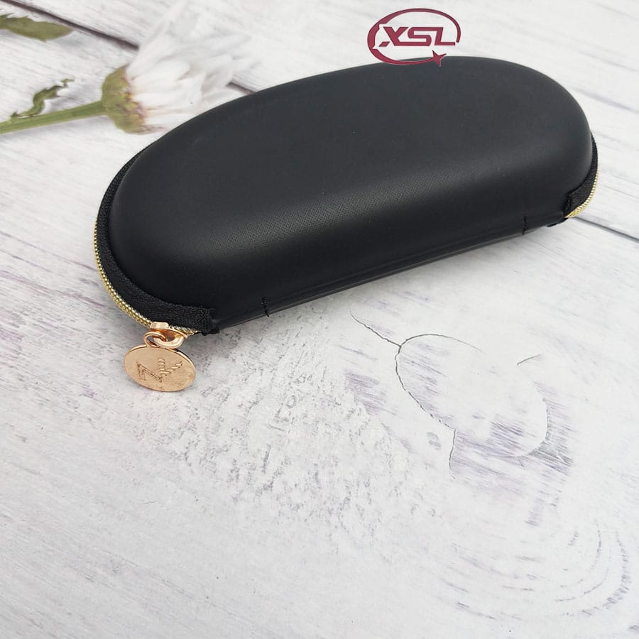 zipper case