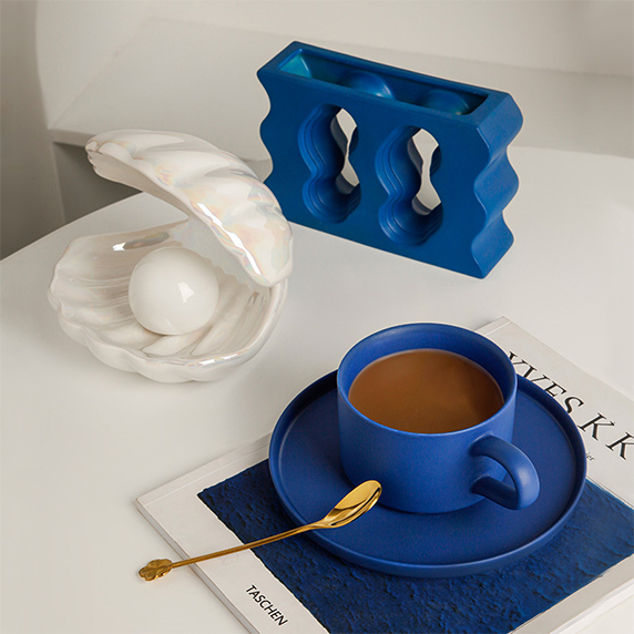Nordic Minimalist Style Coffee Cup Three-piece Set with Tray Coffee Spoon Home Office Set Ceramic Coffee Cup Mug Drinkware