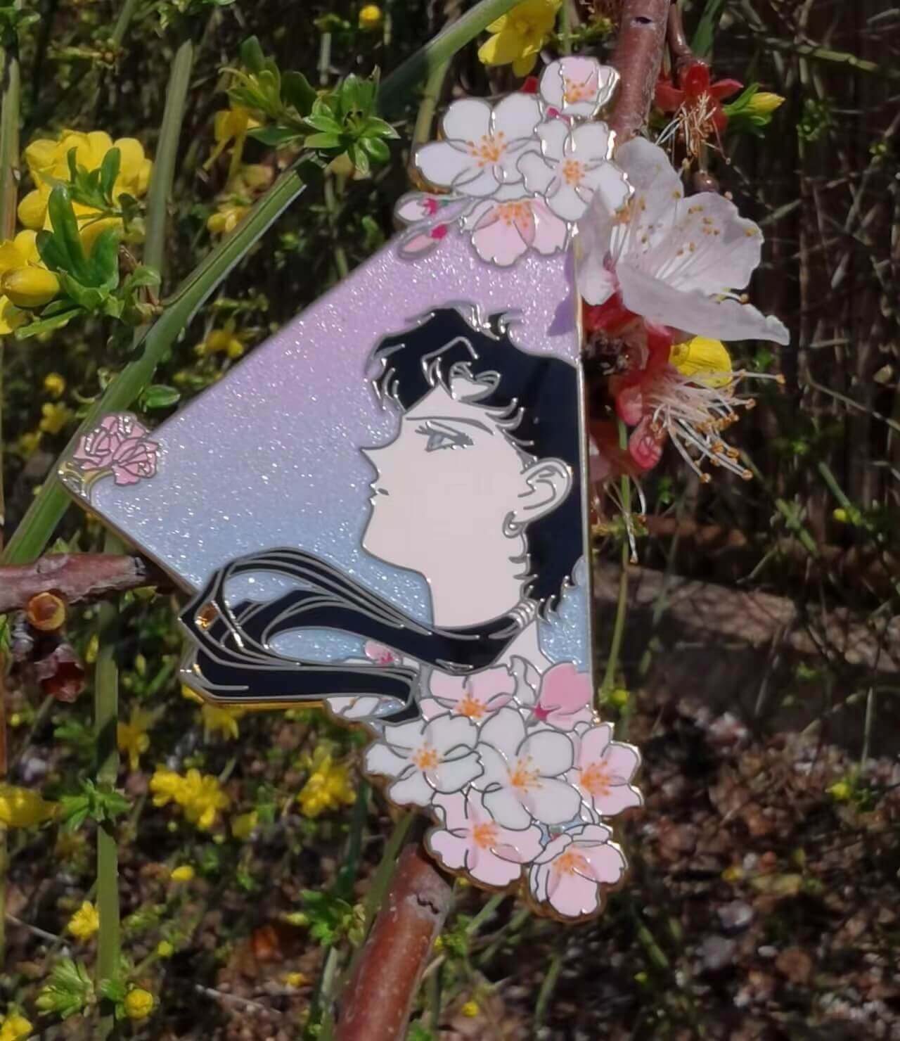 Seiya＆Usagi Pin