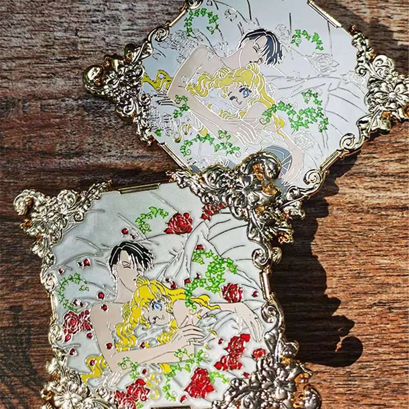 Usagi & Mamoru Pin