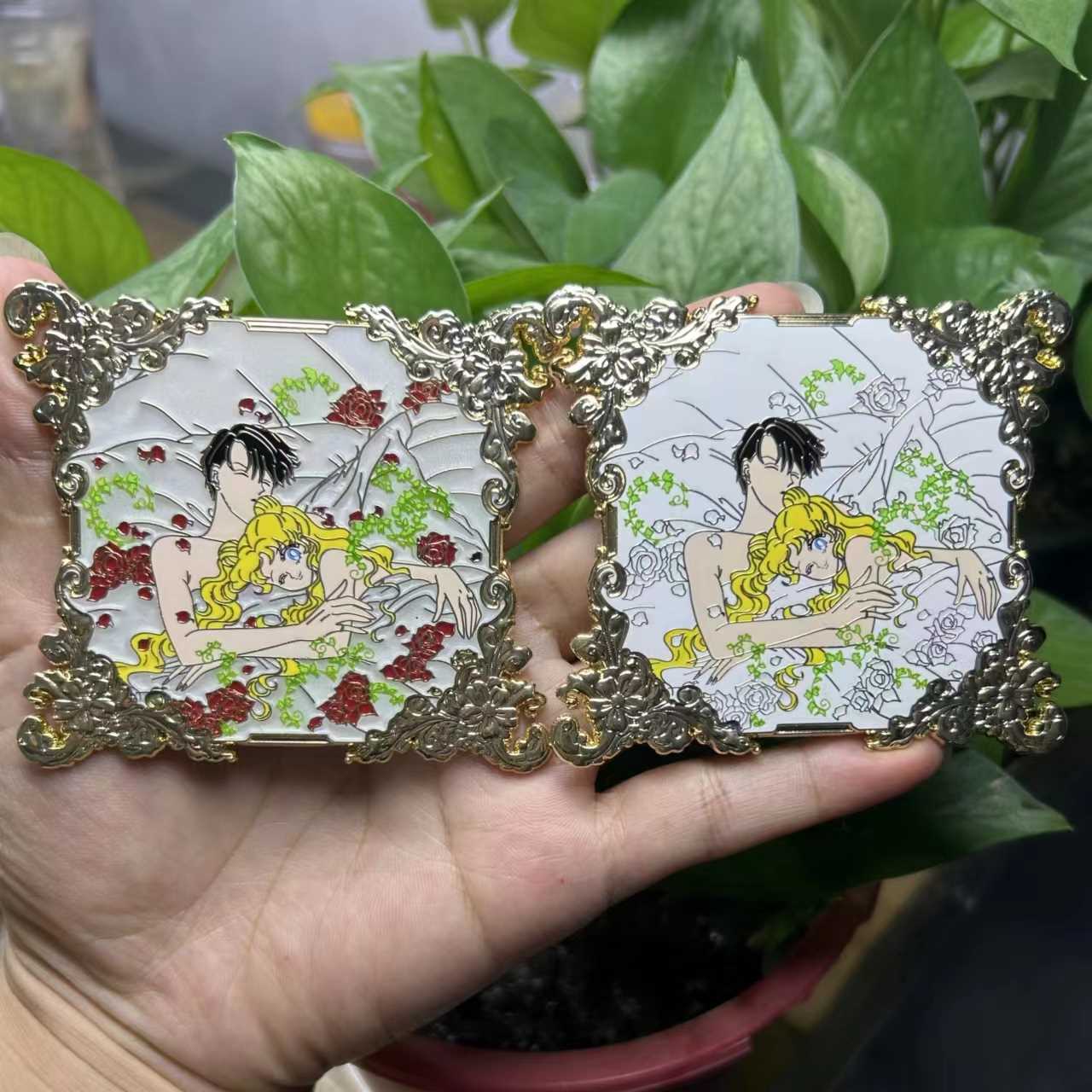 Usagi & Mamoru Pin