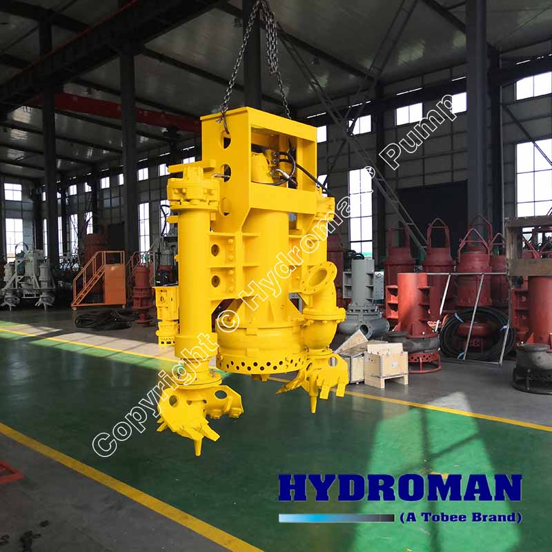 Submersible mining silica sand pump