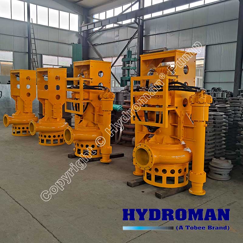 SUBMERSIBLE DREDGING PUMPS WITH AGITATOR
