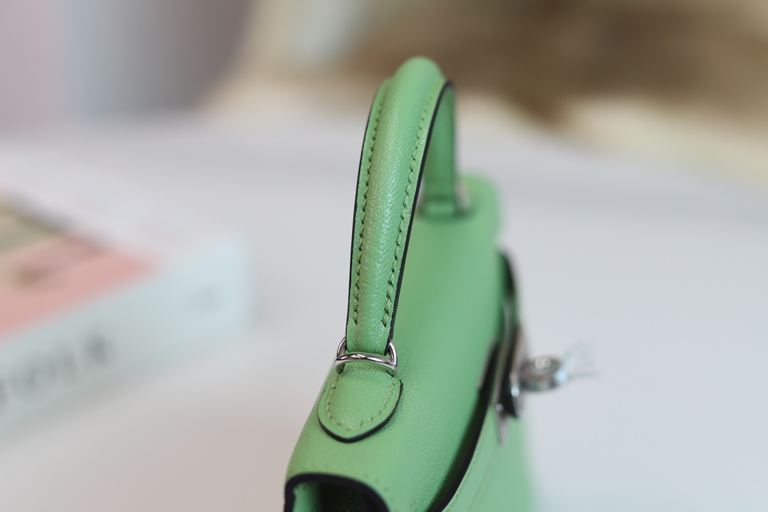 MINI KELLY 20 89 NOIR EPSOM PHW