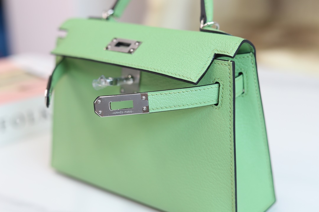 MINI KELLY 20 89 NOIR EPSOM PHW