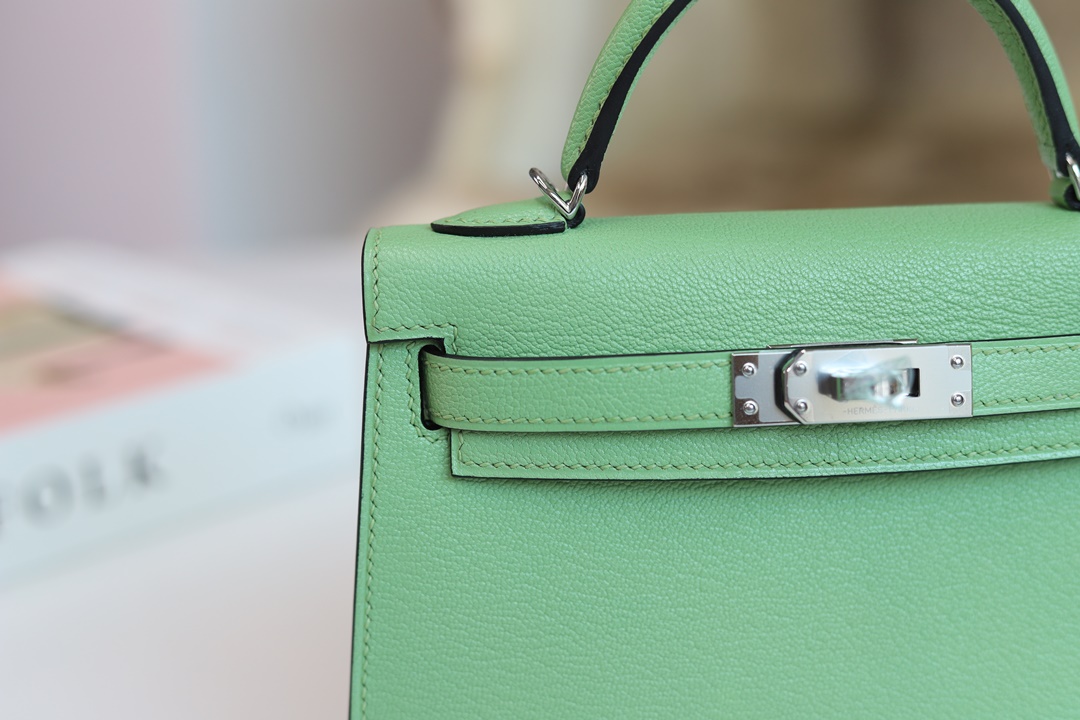 MINI KELLY 20 89 NOIR EPSOM PHW
