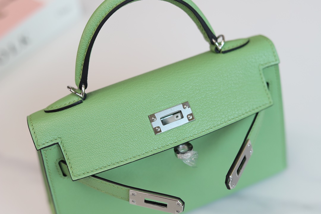 MINI KELLY 20 89 NOIR EPSOM PHW