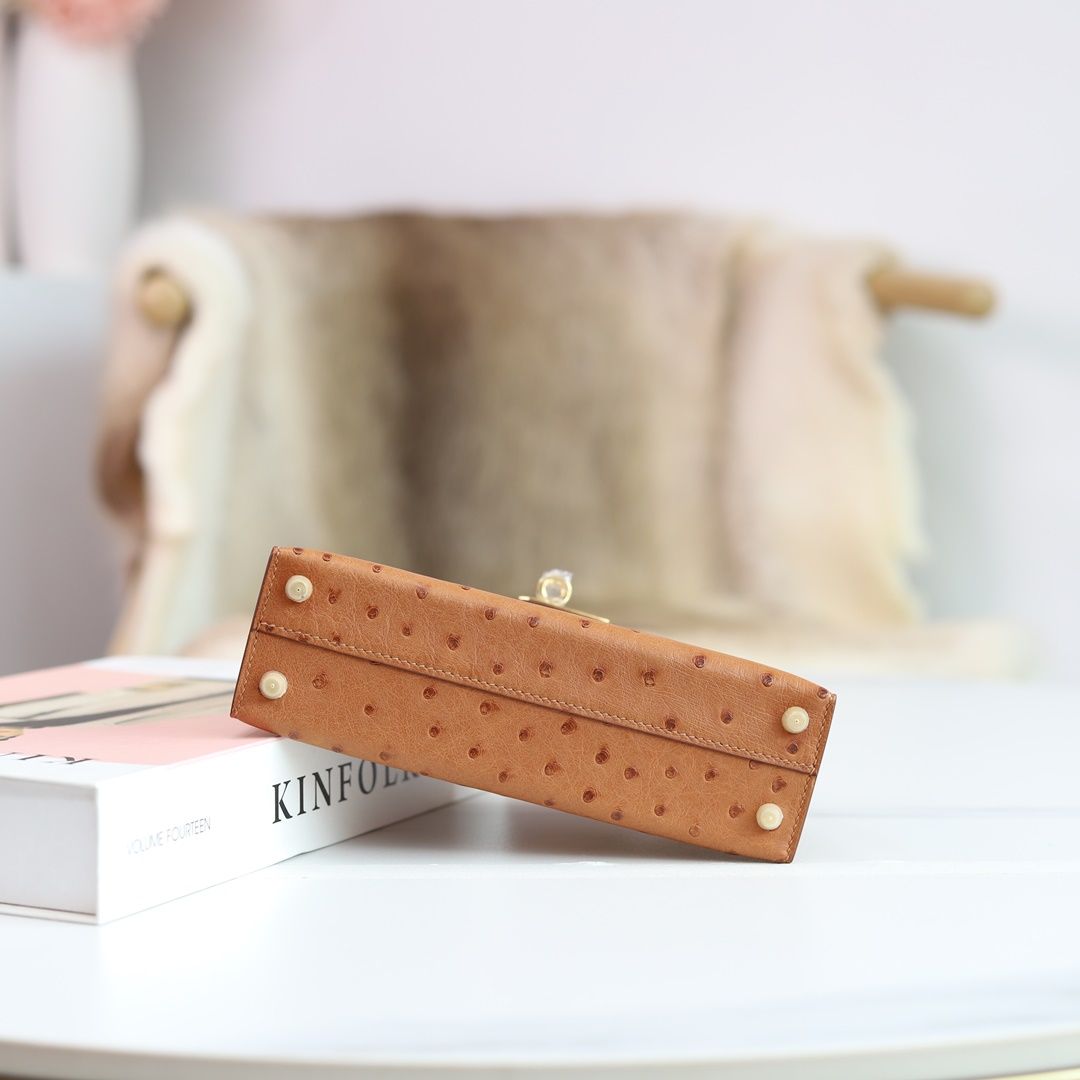 MINI KELLY 20 37 GOLD OSTRICH GHW