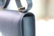CONSTANCE 24 CC89 NOIR GOLDEN HARDWARE