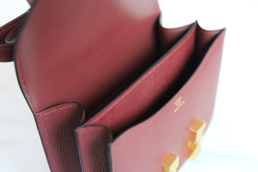 CONSTANCE 19CM CC55 ROUGE H  CHEVRE GHW