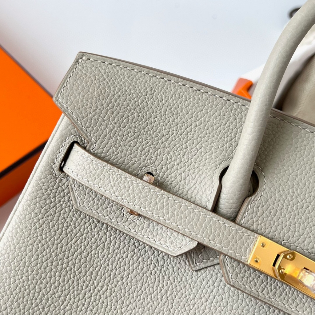 BIRKIN 25CM TAURILLON CLEMENCE 80 GRIS PERLE GHW BIRKIN 25CM TAURILLON CLEMENCE 80 GRIS PERLE GHW