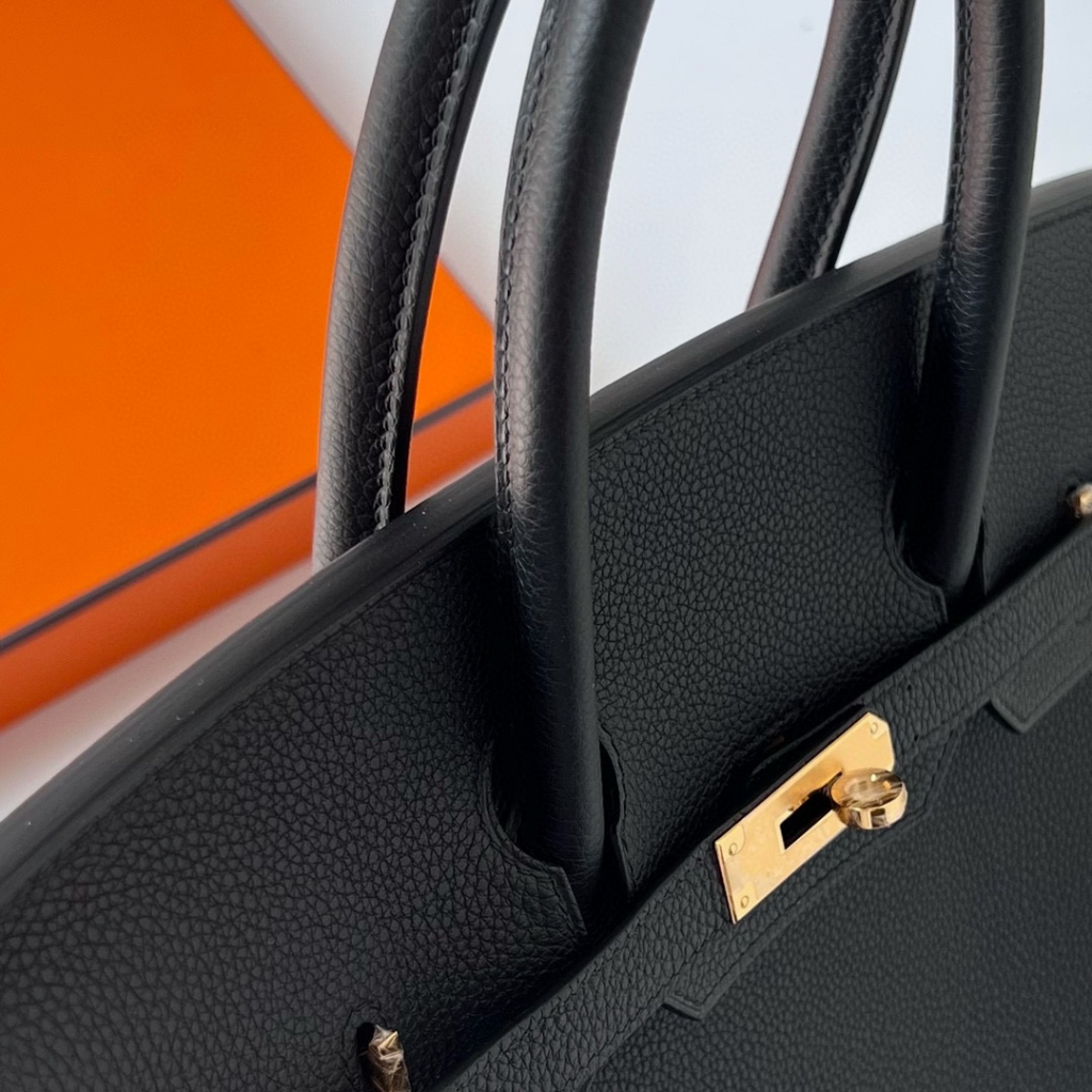 BIRKIN 35CM TAURILLON CLEMENCE 89 NOIR GHW