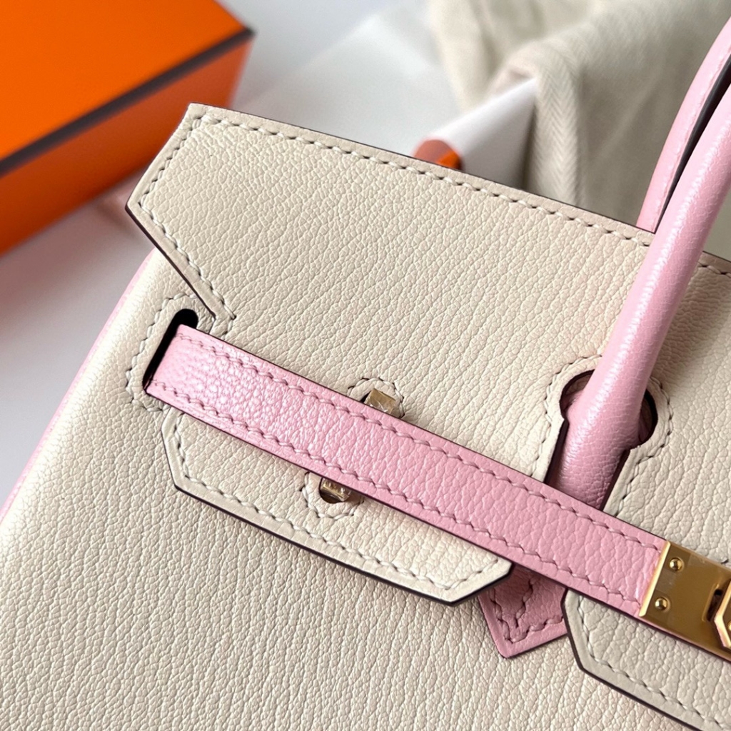 BIRKIN 25CM CHEVRE I2 NATA/3Q ROSE SAKURA BRUSHED GOLD HARDWARE BIRKIN 25CM CHEVRE I2 NATA/3Q ROSE SAKURA BRUSHED GOLD HARDWARE