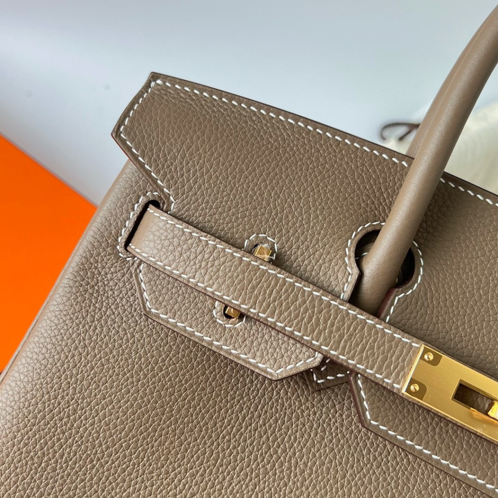 BIRKIN 30CM TAURILLON CLEMENCE 18 ETOUPE GHW