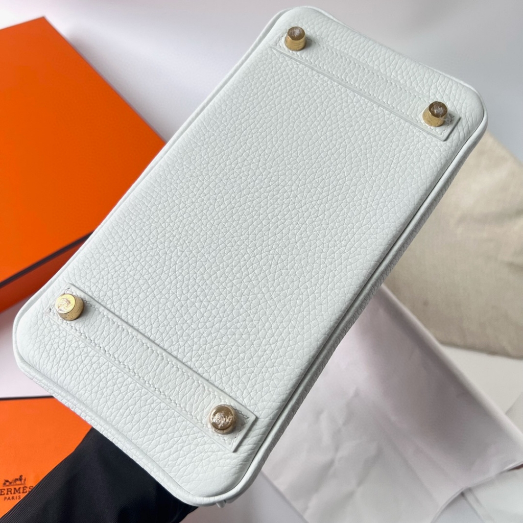 BIRKIN 25CM TAURILLON CLEMENCE 01 PURE WHITE GHW BIRKIN 25CM TAURILLON CLEMENCE 01 PURE WHITE GHW