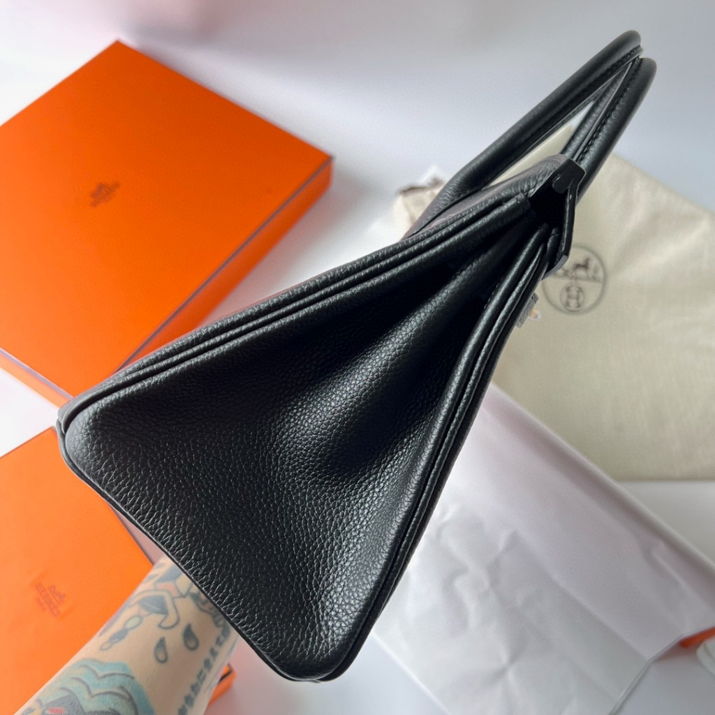 BIRKIN 25CM TAURILLON CLEMENCE 89 NOIR GHW