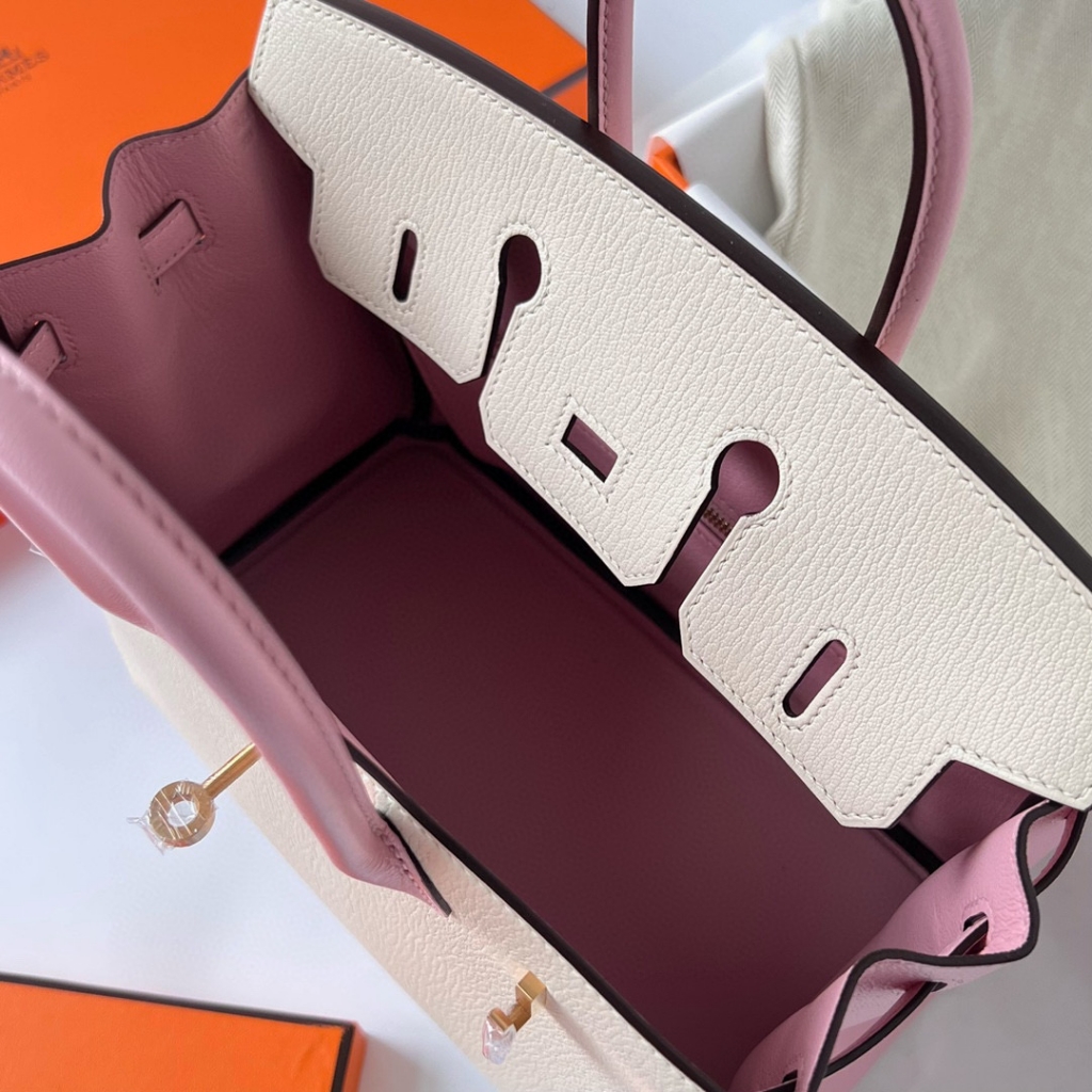 BIRKIN 25CM CHEVRE I2 NATA/3Q ROSE SAKURA BRUSHED GOLD HARDWARE BIRKIN 25CM CHEVRE I2 NATA/3Q ROSE SAKURA BRUSHED GOLD HARDWARE
