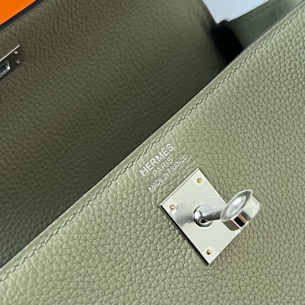 KELLY 25CM TOGO Q1 SAUGE PHW