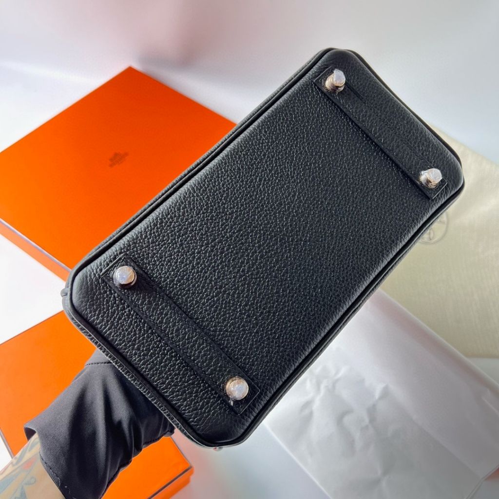 BIRKIN 25CM TAURILLON CLEMENCE 89 NOIR GHW