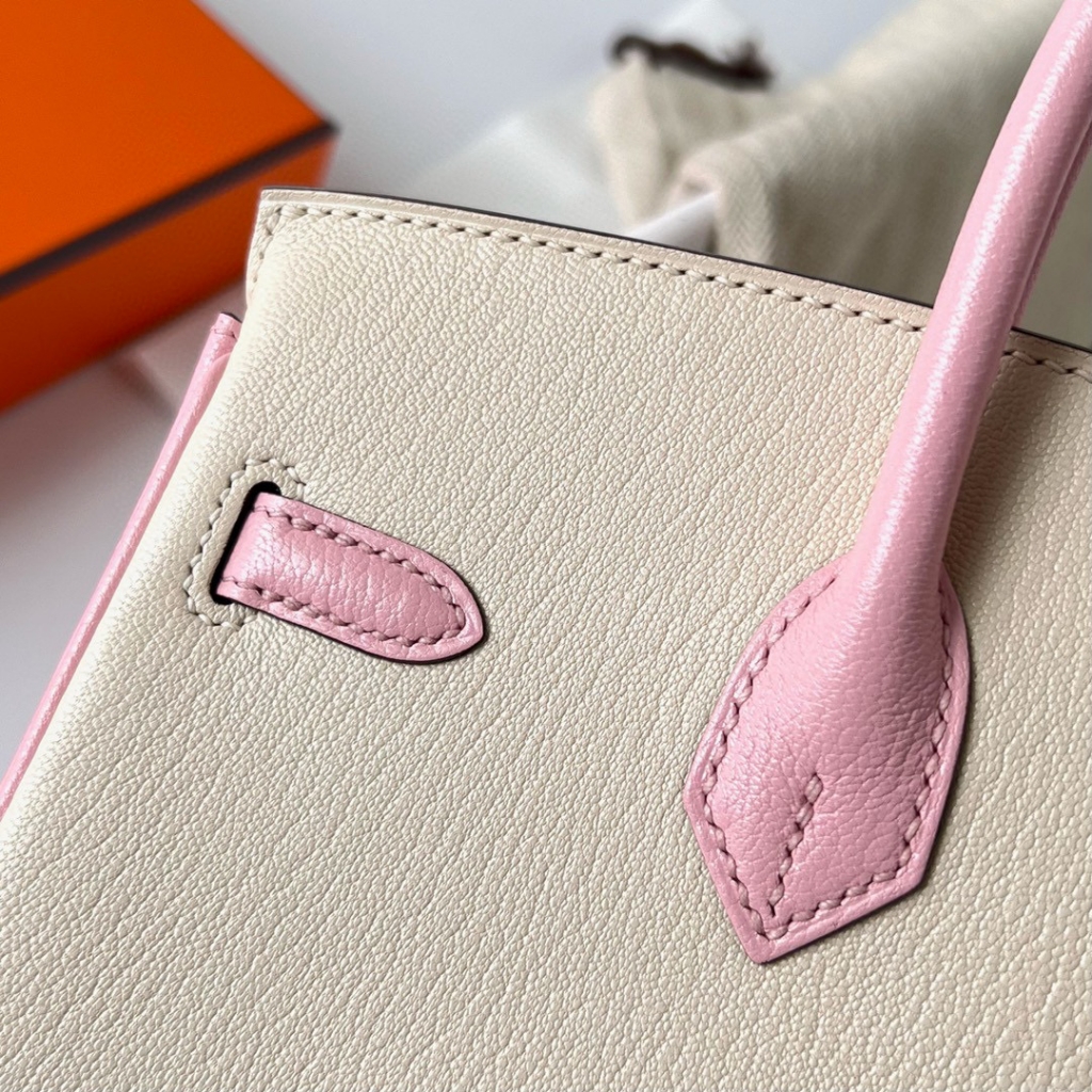 BIRKIN 25CM CHEVRE I2 NATA/3Q ROSE SAKURA BRUSHED GOLD HARDWARE BIRKIN 25CM CHEVRE I2 NATA/3Q ROSE SAKURA BRUSHED GOLD HARDWARE