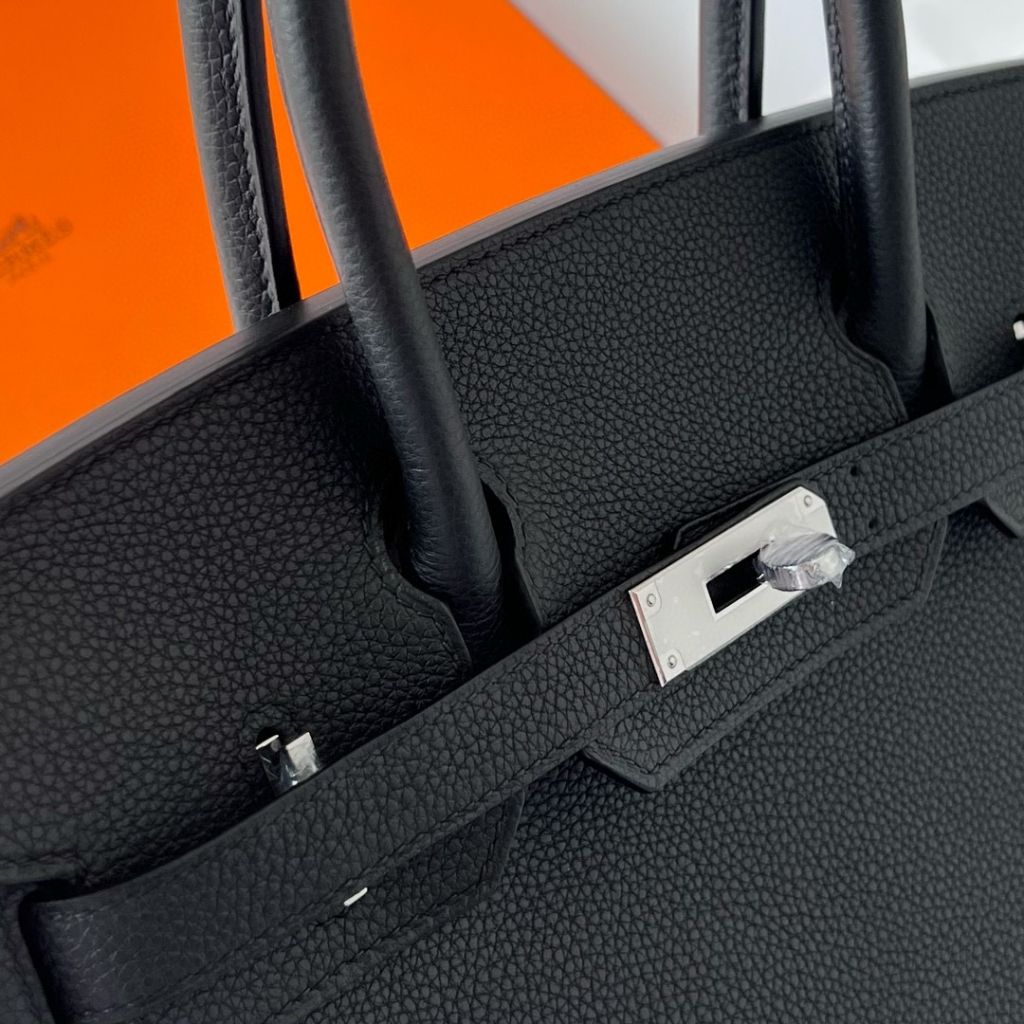 BIRKIN 30CM TAURILLON CLEMENCE 89 NOIR PHW