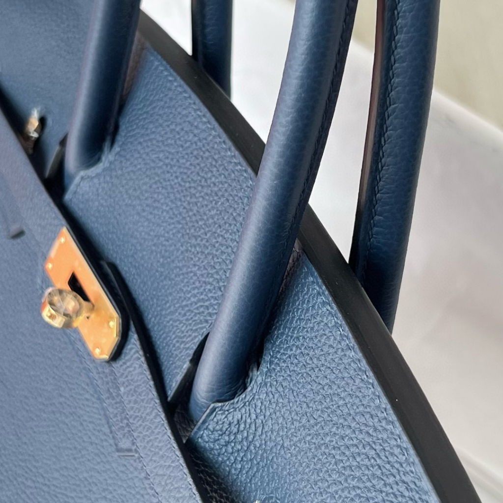 BIRKIN 30CM TAURILLON CLEMENCE S4 DEEP BLUE GHW