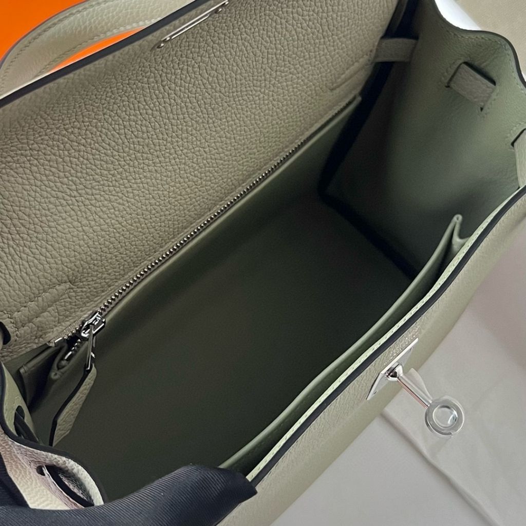 KELLY 25CM TOGO Q1 SAUGE PHW