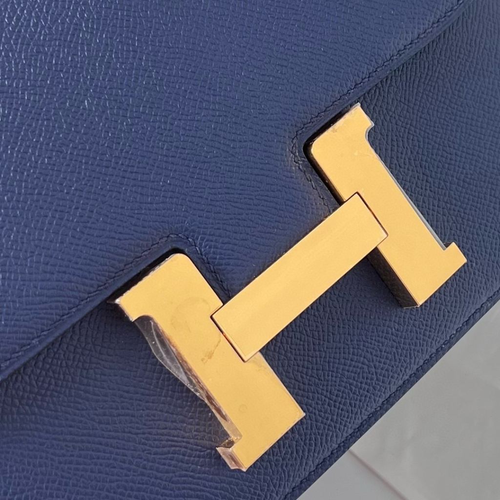 CONSTANCE 24CM EPSOM 73 BLUE SAPPHIRE GHW