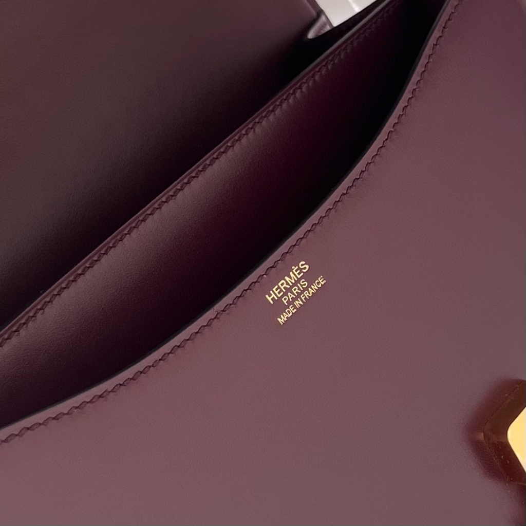 CONSTANCE 24CM BOX 57 BORDEAUX GHW CONSTANCE 24CM BOX 57 BORDEAUX GHW