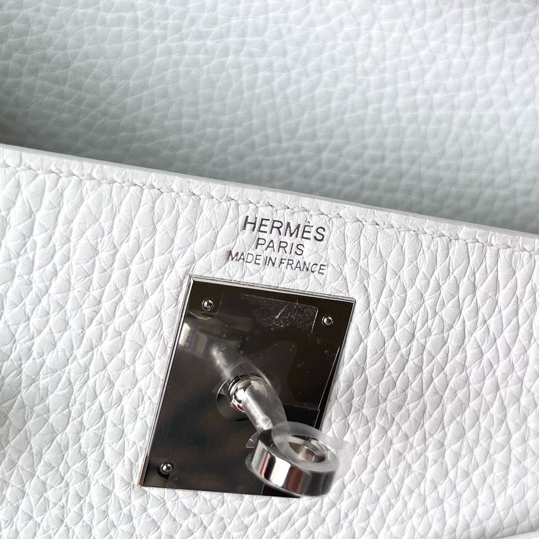 KELLY 28CM TAURILLON CLEMENCE 01 PURE WHITE PHW