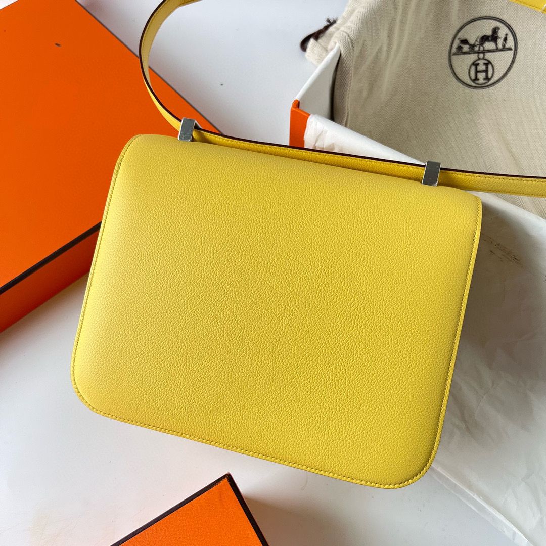CONSTANCE 24CM EVERCOLOR 9O JAUNE DE NAPLES SILVER HARDWARE