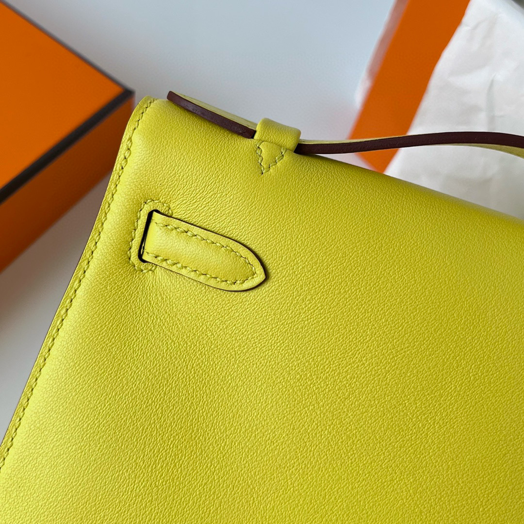 KELLY POCHETTE SWIFT 9R LIME GHW KELLY POCHETTE SWIFT 9R LIME GHW