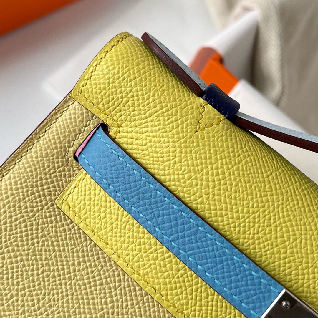 KELLY POCHETTE EPSOM 9R LIME/1Z JAUNE POUSSIN/P3 BLEU DU NORD/U4 VERT VERIGO//9J FEU/E5 ROSE TYRIEN/0 BLUE BRUME PHW