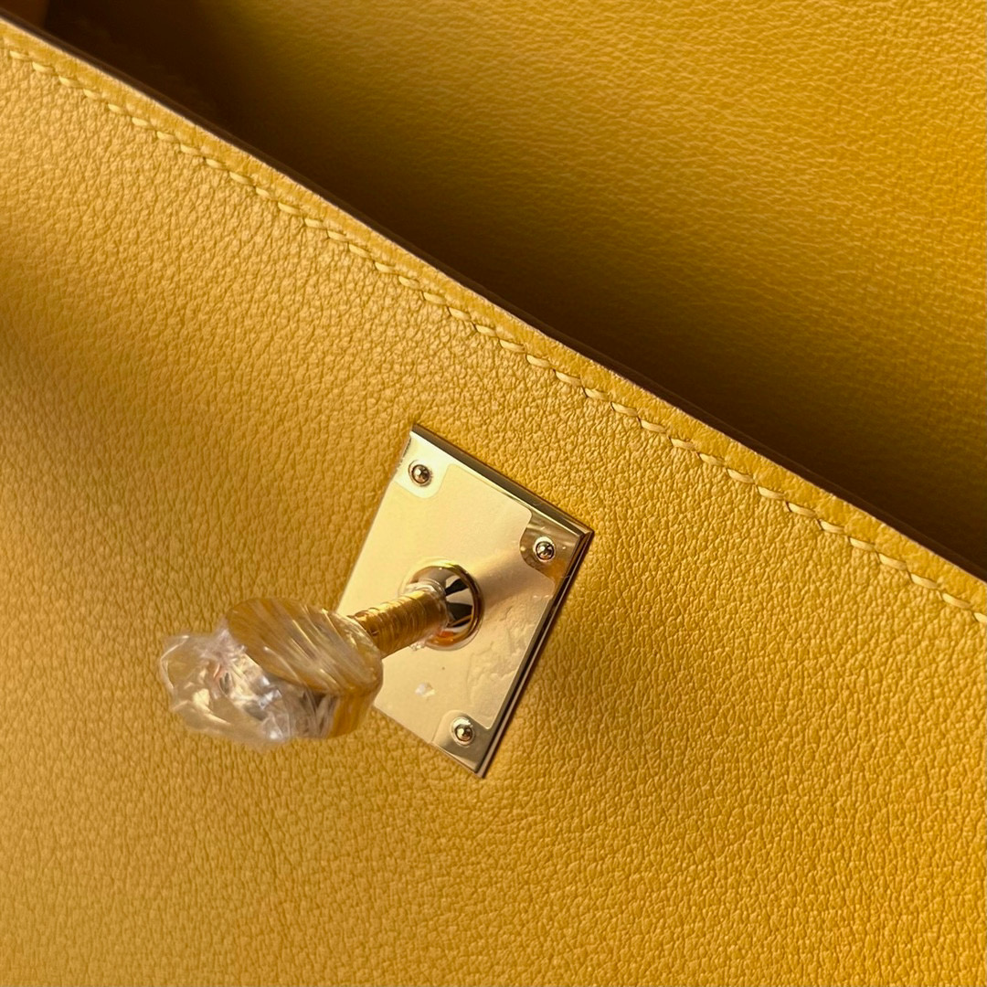 KELLY POCHETTE SWIFT 9D JAUNE AMBE GHW KELLY POCHETTE SWIFT 9D JAUNE AMBE GHW
