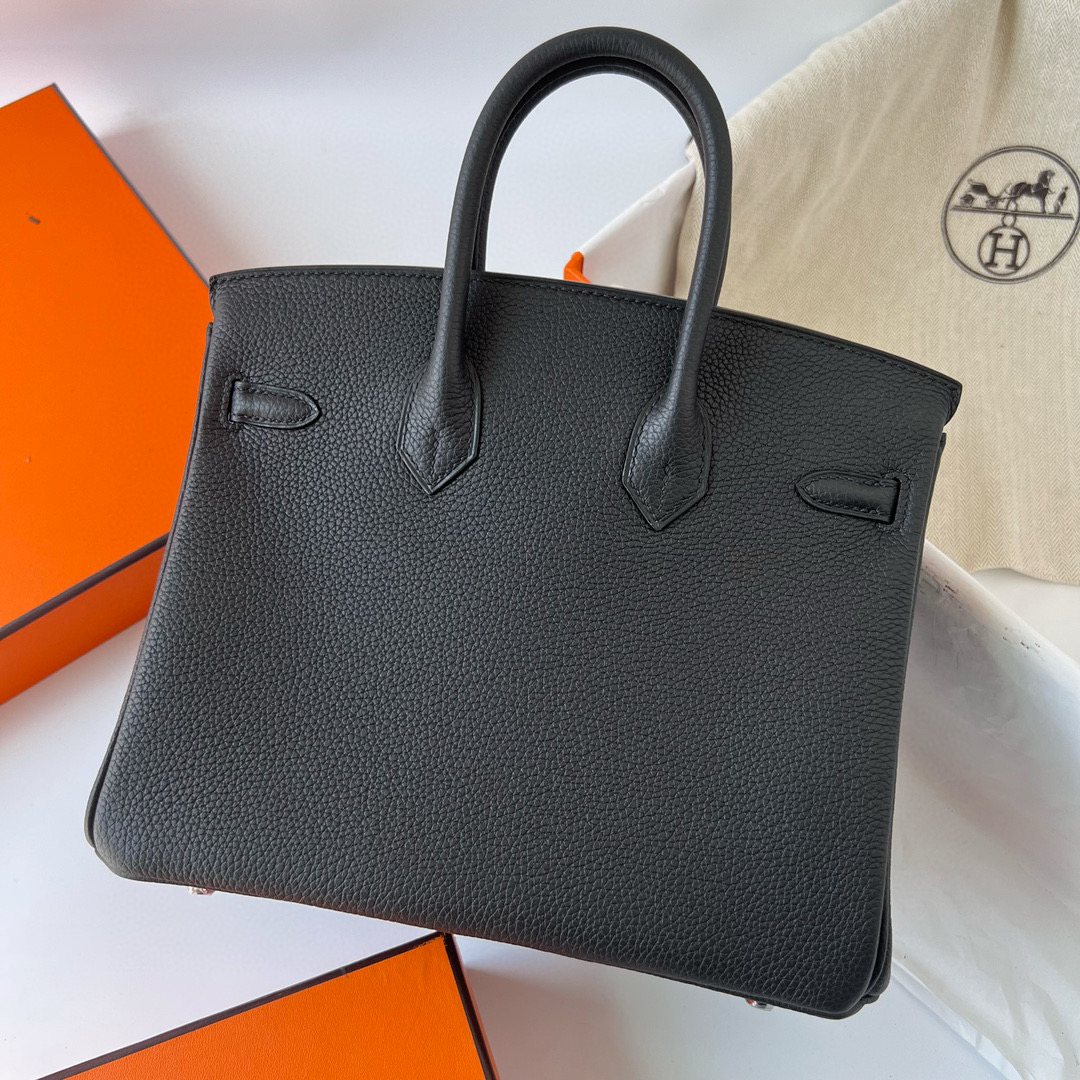 BIRKIN 25CM TAURILLON CLEMENCE 89 NOIR PHW BIRKIN 25CM TAURILLON CLEMENCE 89 NOIR PHW