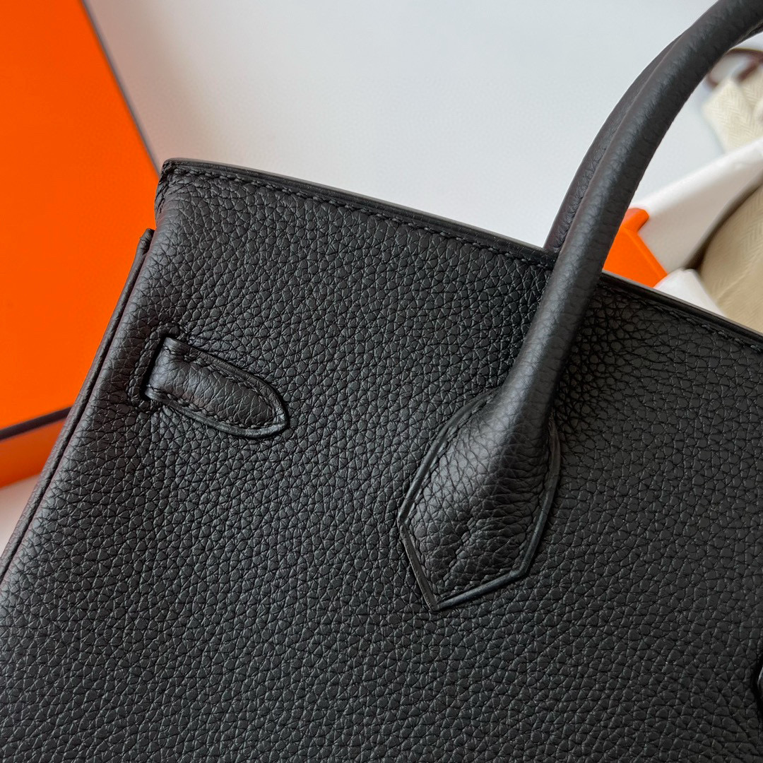 BIRKIN 25CM TAURILLON CLEMENCE 89 NOIR PHW BIRKIN 25CM TAURILLON CLEMENCE 89 NOIR PHW